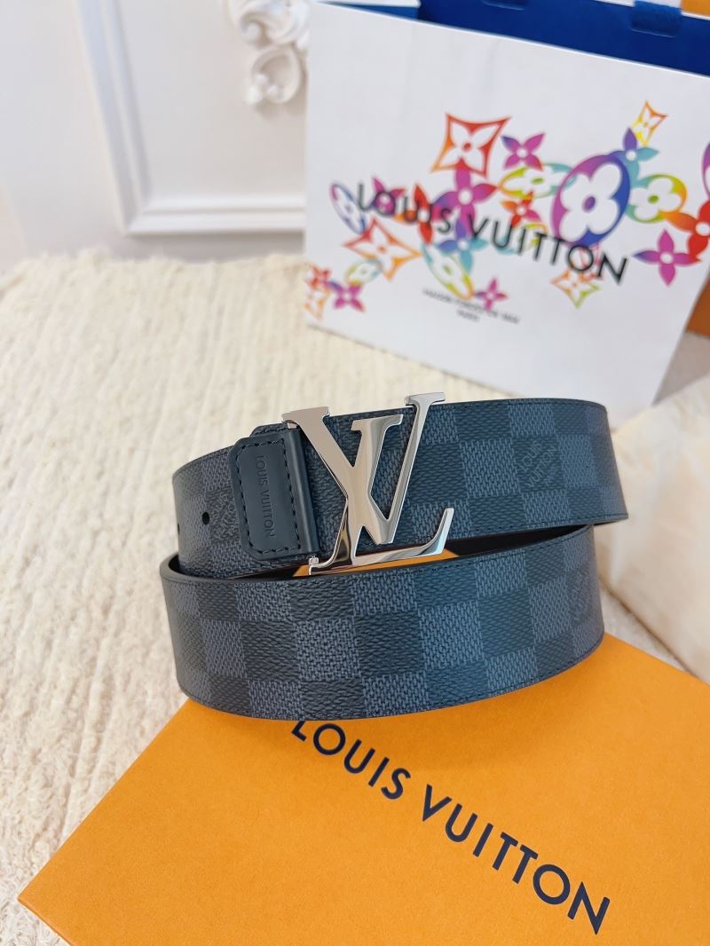 l0vis Vvtt0n belts